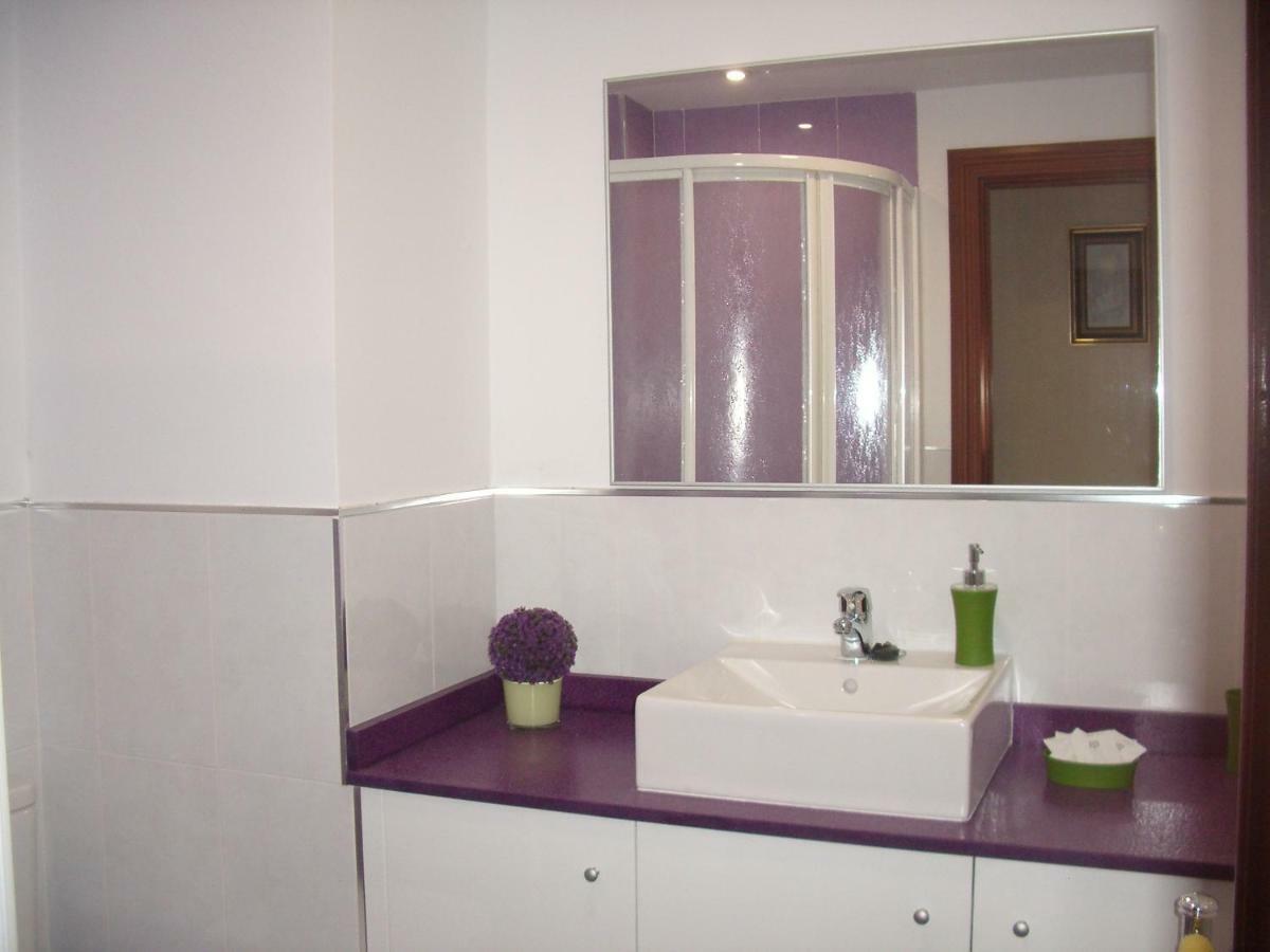 Paseo Maritimo De Poniente Apartment Малага Екстериор снимка